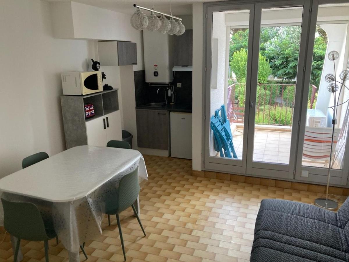 Studio Cabine Clim Wifi Parking Draps - 1 Etoile - Self Check-In Possible Ла-Гранд-Мот Экстерьер фото